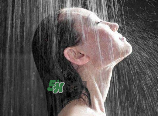 三伏天艾灸后能洗澡嗎？三伏天艾灸后注意事項