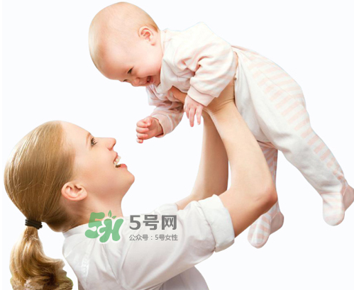 三伏天坐月子可以出門嗎？坐月子多久可以出門？