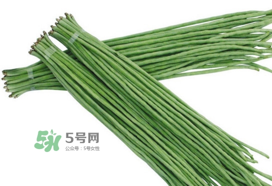 豇豆是什么樣的？豇豆是長豆角嗎？