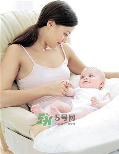 坐月子吃素應該吃什么？吃素坐月子怎么坐？