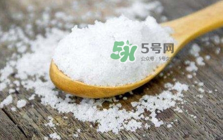 一天吃多少鹽合適？鹽吃多了有什么危害