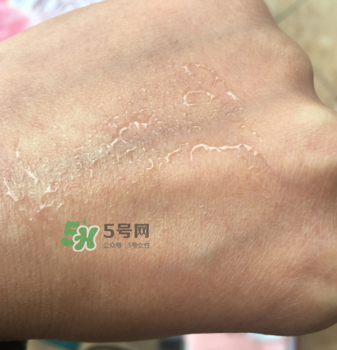 透真玻尿酸爽膚水怎么樣？透真玻尿酸美肌水好用嗎？