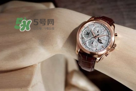 浪琴與寶齊萊手表哪個品牌好？歐米茄與寶齊萊手表哪個好