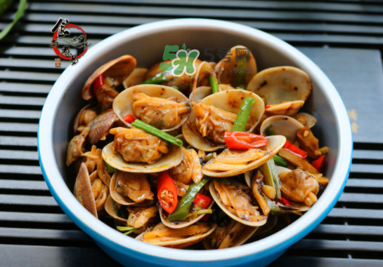 花蛤不能和什么同食？花蛤不能和什么一起吃？