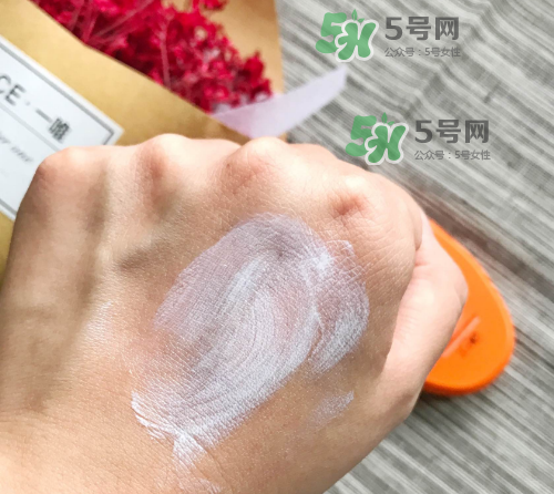 雅漾防曬霜怎么樣？雅漾防曬霜防水嗎？