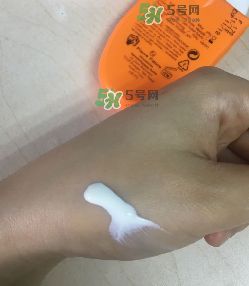 雅漾防曬霜怎么樣？雅漾防曬霜防水嗎？
