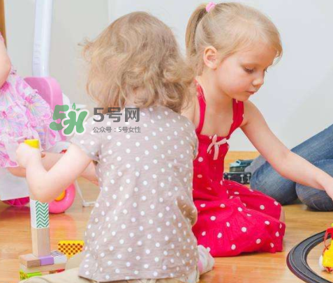 孩子在幼兒園被咬了怎么辦？孩子在幼兒園受傷怎么辦？