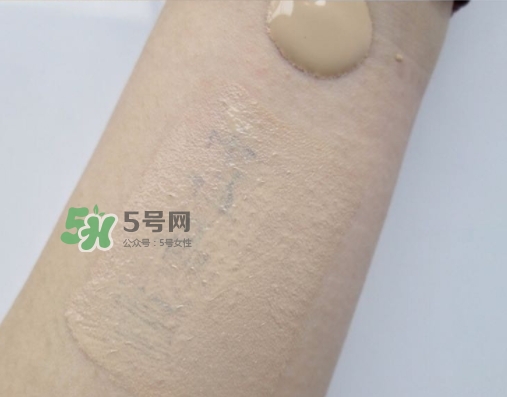 mac小滴管粉底液怎么用？mac滴管粉底液使用心得