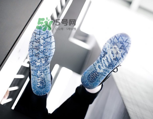 tgwo與saucony聯(lián)名shadow 5000vhs運(yùn)動(dòng)鞋在哪買？