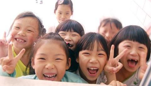 孩子在幼兒園受欺負(fù)怎么辦？孩子在幼兒園不合群怎么辦？