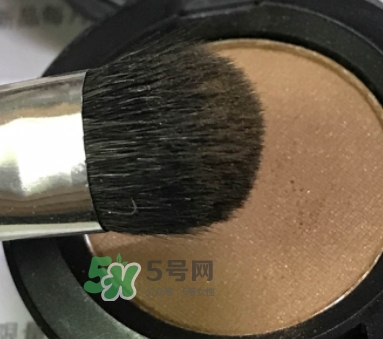 mac時(shí)尚焦點(diǎn)小眼影多少錢？mac焦點(diǎn)小眼影專柜價(jià)格