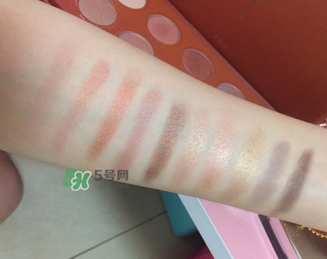 zoeva玫瑰金眼影盤怎么畫？zoeva rose golden畫法教程