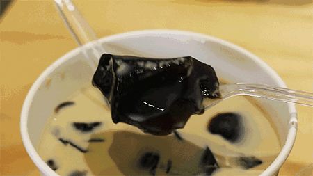 仙草凍怎么吃？仙草粉做的仙草凍怎么會(huì)有點(diǎn)苦