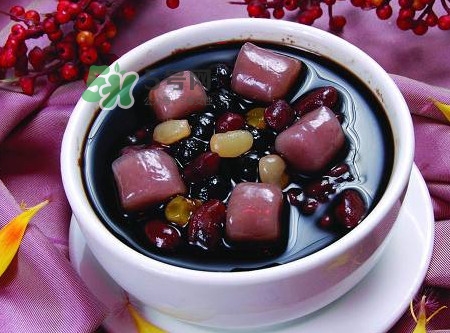 燒仙草是黑涼粉嗎？燒仙草和黑涼粉的區(qū)別