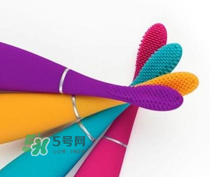 FOREO ISSA牙刷多久充一次電？FOREO ISSA牙刷充電能用多久？