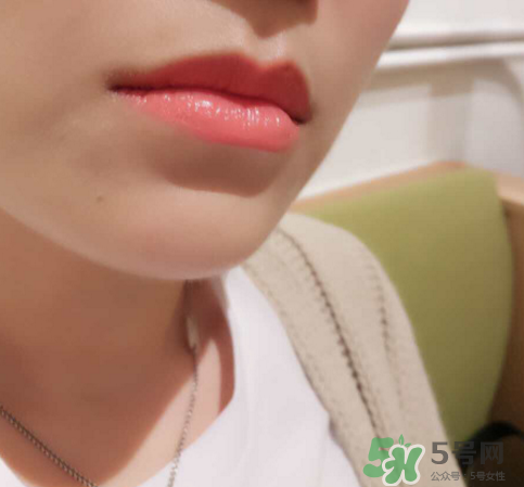 tf白管05是什么顏色？tom ford白管05適合黃皮嗎？
