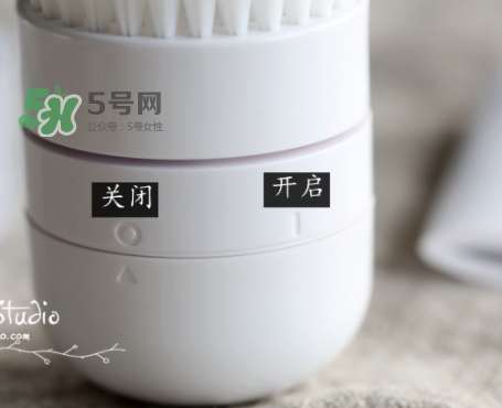 倩碧聲波潔面儀怎么充電？倩碧潔面儀充電燈不亮