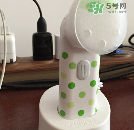 倩碧聲波潔面儀怎么充電？倩碧潔面儀充電燈不亮