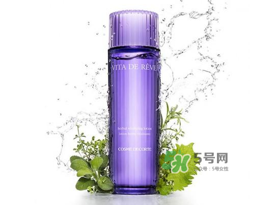 dermafirm德妃紫蘇水變色怎么回事？德妃紫蘇水什么顏色？