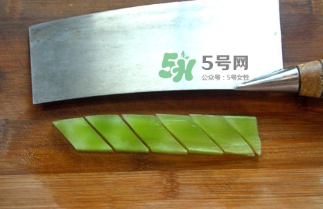 青筍怎么處理？青筍怎么切成菱形