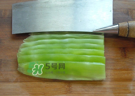青筍怎么處理？青筍怎么切成菱形