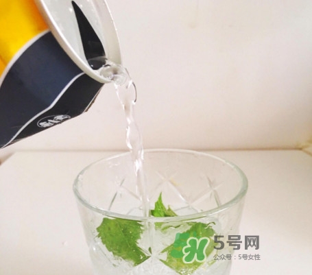 蘇打水怎么做飲料？檸檬蘇打水怎么做