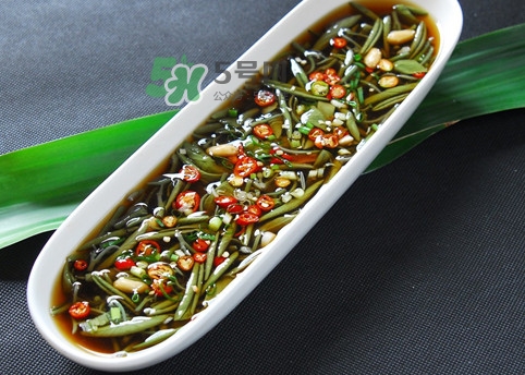 莼菜是發(fā)物嗎？莼菜涼拌要過開水嗎