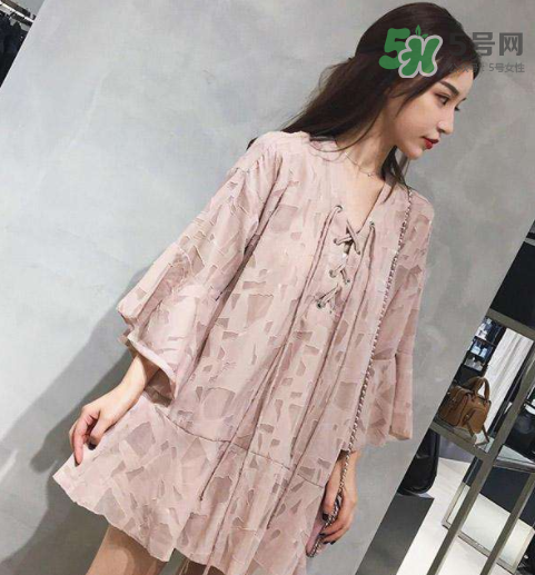 9月份可以穿裙子嗎？九月份還可以穿裙子嗎？