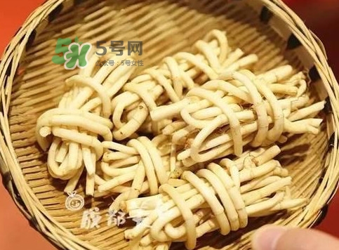 折耳根能生吃嗎？折耳根生吃還是熟吃好
