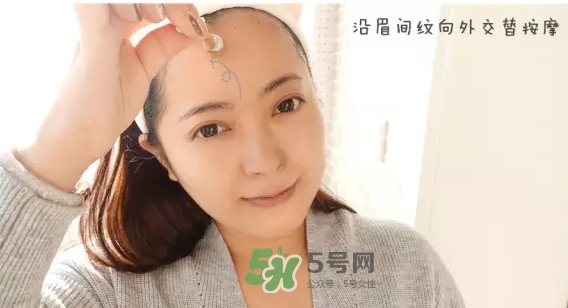 迪奧花蜜活顏絲悅眼霜怎么用？迪奧花蜜活顏眼霜用法