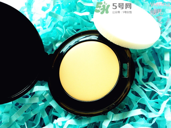 Bobbi Brown芭比波朗粉凝霜怎么樣？芭比波朗無(wú)感持妝粉凝霜好用嗎？