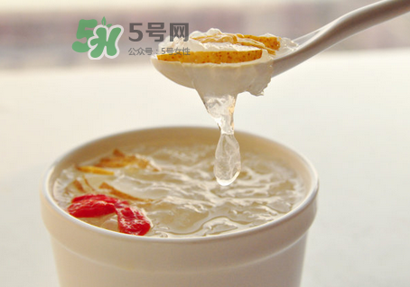 燕窩可以和桃膠一起燉嗎？燕窩燉桃膠的做法大全