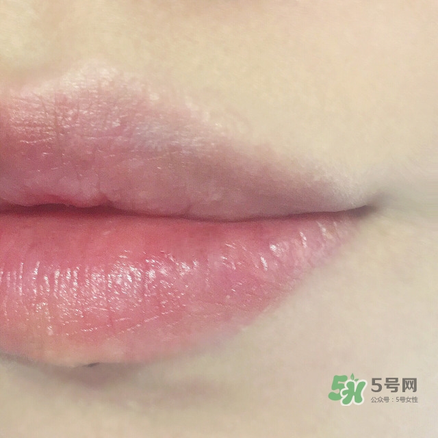 nars aragon唇釉是什么顏色_nars aragon唇釉試色 nars aragon唇釉是什么顏色_nars aragon唇釉試色