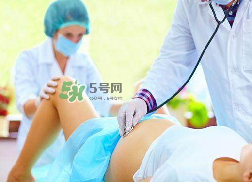 多胞胎順產(chǎn)怎么生？多胞胎剖腹產(chǎn)和單胎剖腹產(chǎn)的區(qū)別
