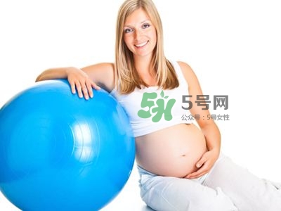 順產(chǎn)前做什么運動生得快？順產(chǎn)前吃什么有助分娩？