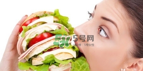 晚上運(yùn)動(dòng)后能吃東西嗎？晚上運(yùn)功后吃什么水果好？