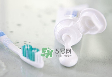 5元25元牙膏有什么區(qū)別？如何挑選合適的牙膏