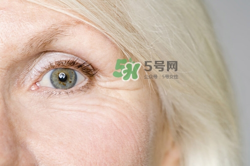 眼霜多大年齡開始用 眼霜哪個牌子好？