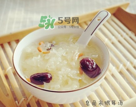 皂角米有假的嗎？怎樣辨別皂角米有沒(méi)有泡過(guò)硫磺