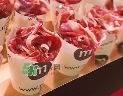 一次性紙杯能做蛋糕嗎？一次性紙杯可以放微波爐嗎？