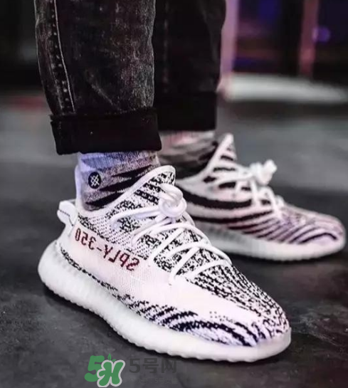 yeezy boost 350 v2白斑馬香港補(bǔ)貨時間是什么時候？