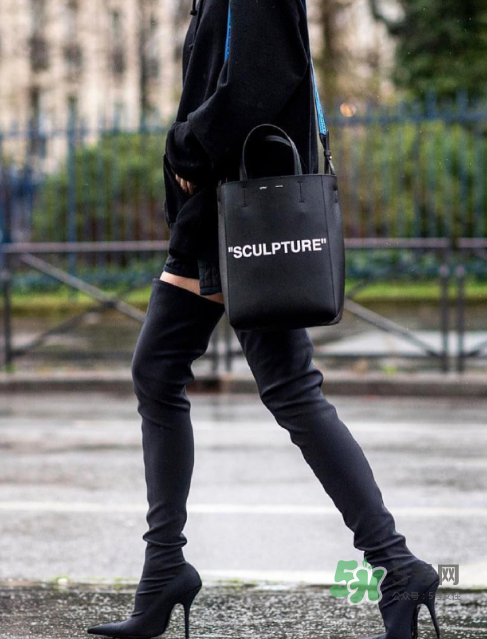 off white sculpture包包多少錢？off white新款sculpture包價格