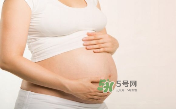 孕期尿頻什么時候開始？孕期尿頻特別嚴重