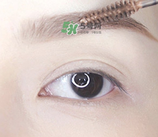 煙熏妝怎么畫？煙熏妝的畫法步驟圖解