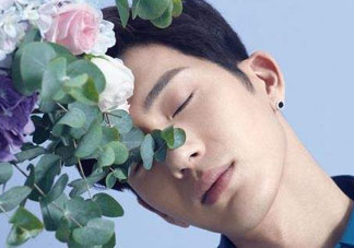 野獸派和roseonly哪個好？野獸派和roseonly區(qū)別