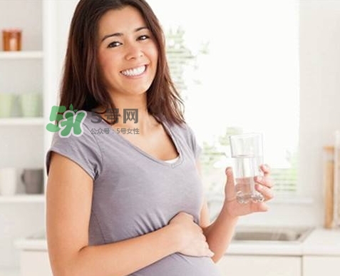 孕期為什么會水腫？孕期手腳腫怎么辦？