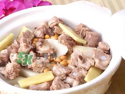孕婦補(bǔ)鈣過量會(huì)有什么癥狀？孕婦補(bǔ)鈣過量有什么害處？