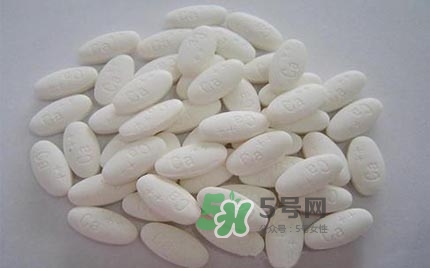 孕婦補(bǔ)鈣過量會(huì)有什么癥狀？孕婦補(bǔ)鈣過量有什么害處？