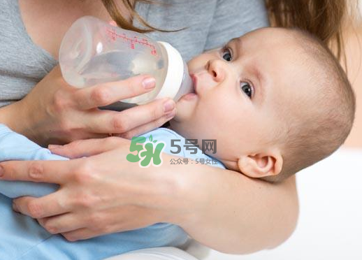母乳和奶粉能混在一起吃嗎？母乳和奶粉混合喂養(yǎng)好嗎？