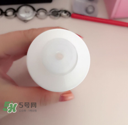 薇姿水光煥白精華水怎么樣？薇姿水光煥白精華水好用嗎？